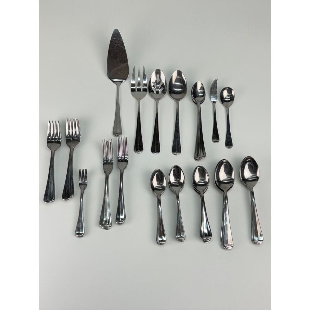 73 Pc Supreme Cutlery Towle Stockbridge Stainless Flatware Forks Spoons